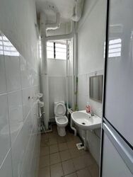 Jurong Gateway Road (D22), Office #577738431